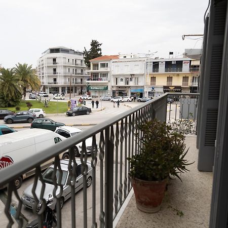 Ferienwohnung Marina'S Bright Getaway - Nafplio Center House Exterior foto