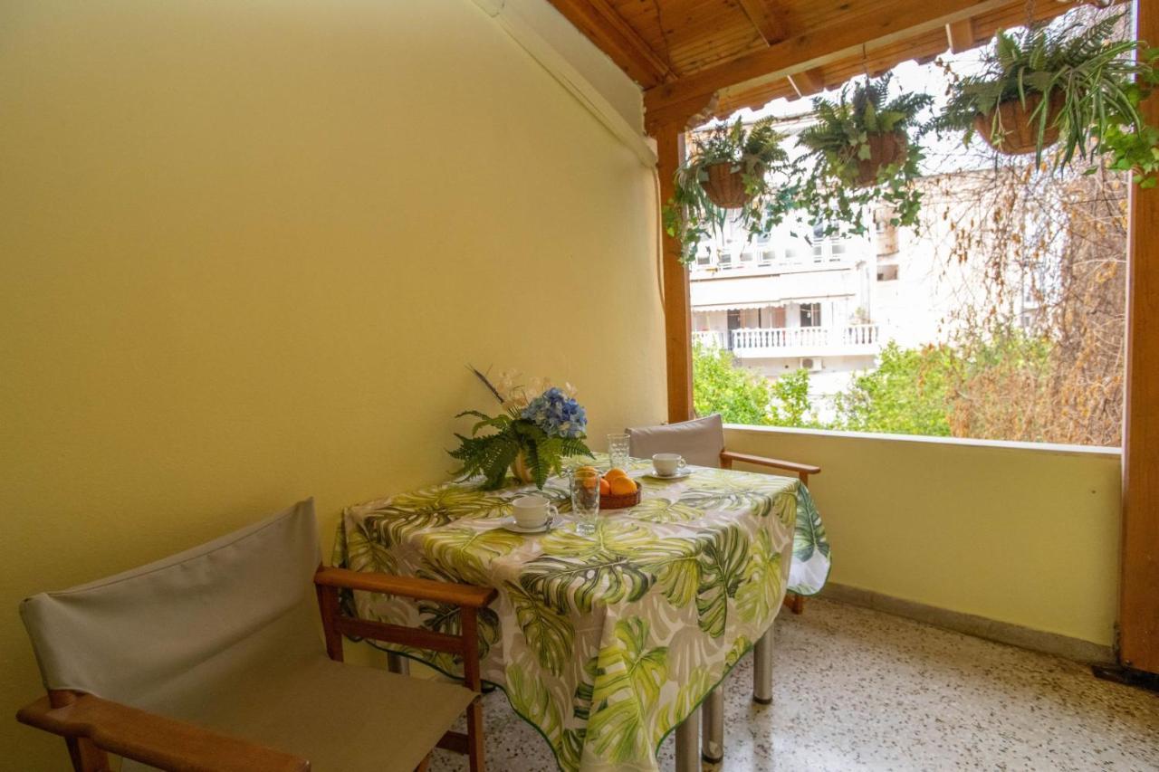 Ferienwohnung Marina'S Bright Getaway - Nafplio Center House Exterior foto